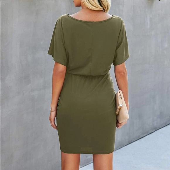 Boho fitted belted mini dress - Picture 14 of 16